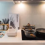 Bom Homes- Vinhomes Skylake- Service Apartment