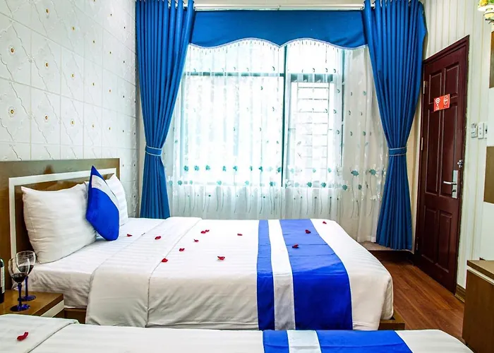Khách sạn Hướng Dương