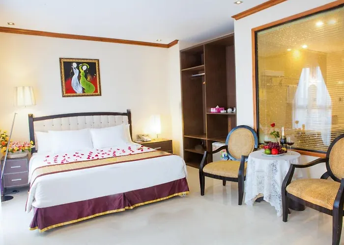 The Pearl Hotel