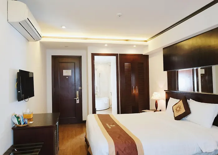 May De Ville Grand Hotel