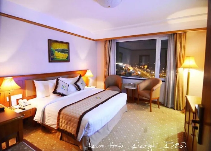Aura Home 16Typh