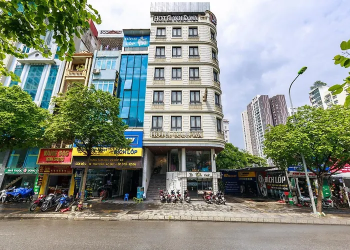 Yolo Wa Hotel