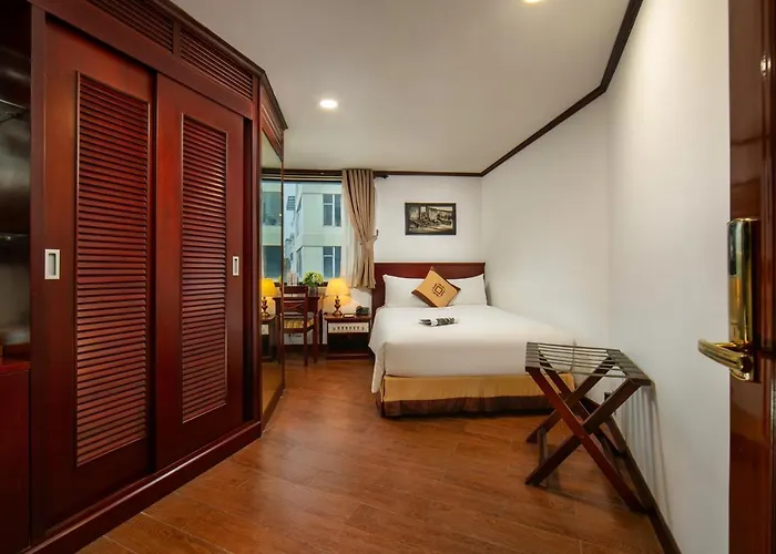 May De Ville Trendy Hotel & Spa