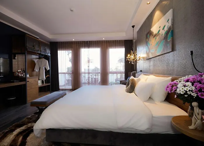 Hanoi Calido Hotel