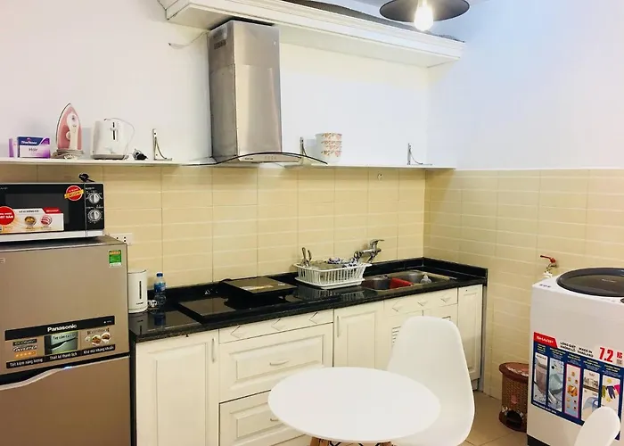 Wind Chimes Hideaway - Apartment In Central Hanoi