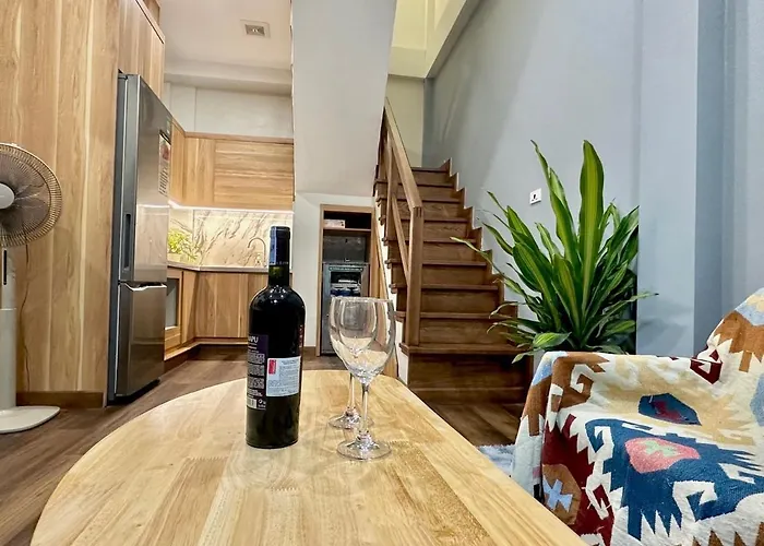 Private House 2 Bedroom & Rooftop