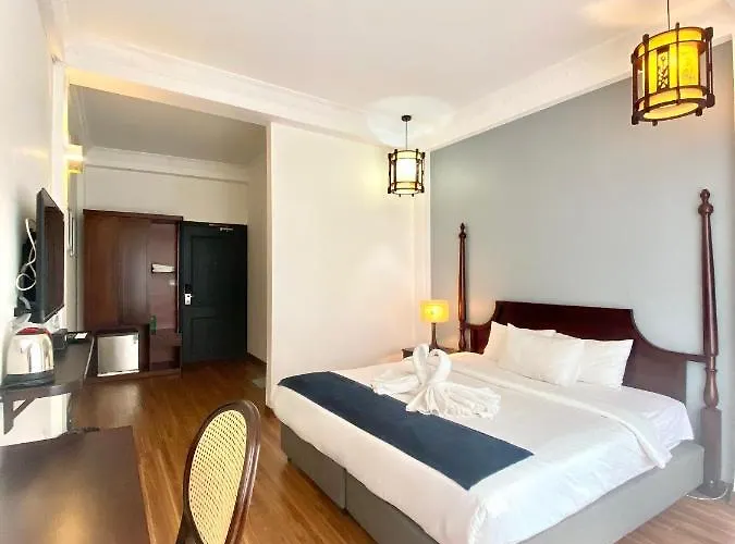Khach San Thu Do Formerly Impressive Hotel