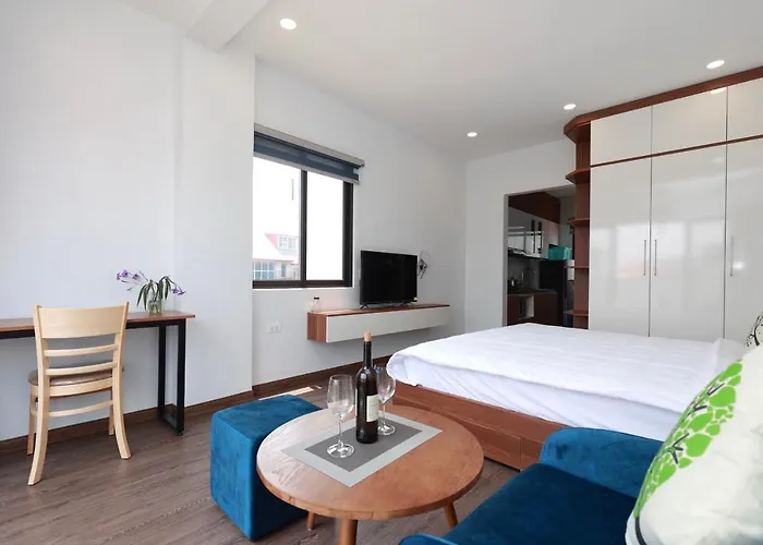 Cozy Studio Sunside Balcony Westlake