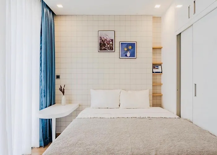 Vinhomes Green Bay Apartment