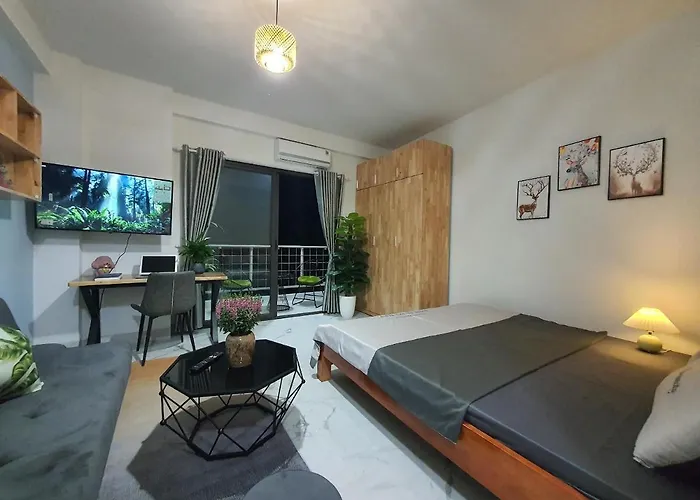 Homestay Pham Van Dong, Ha Noi