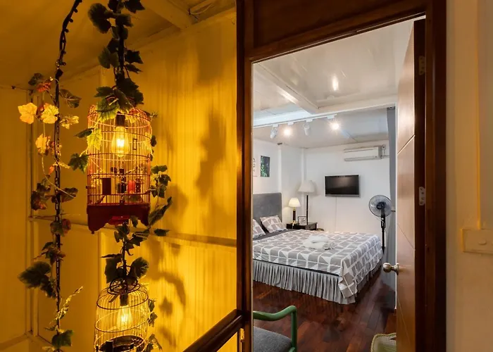 Alley19 - Homestay And Travel - Free Breakfast