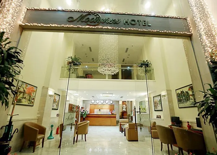 Moonview Hotel Hn - By Bay Luxury