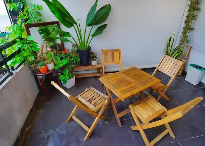 Giao Thong Hotel