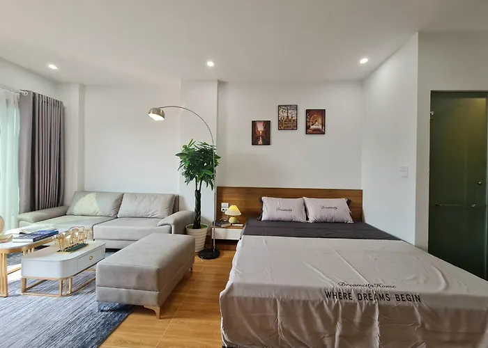 Delux Tay Ho Homestay