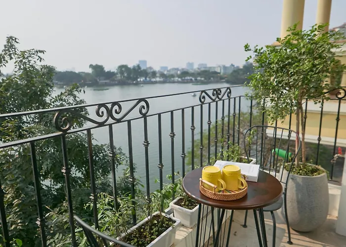 Hanoi Shouten - Staycation