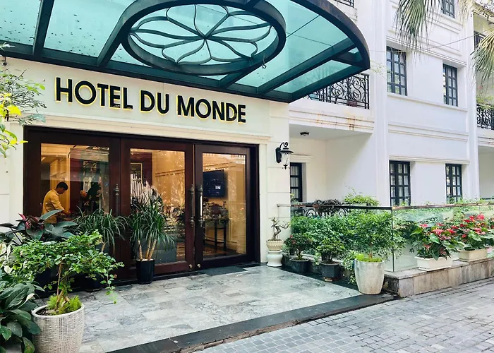 Hotel Du Monde