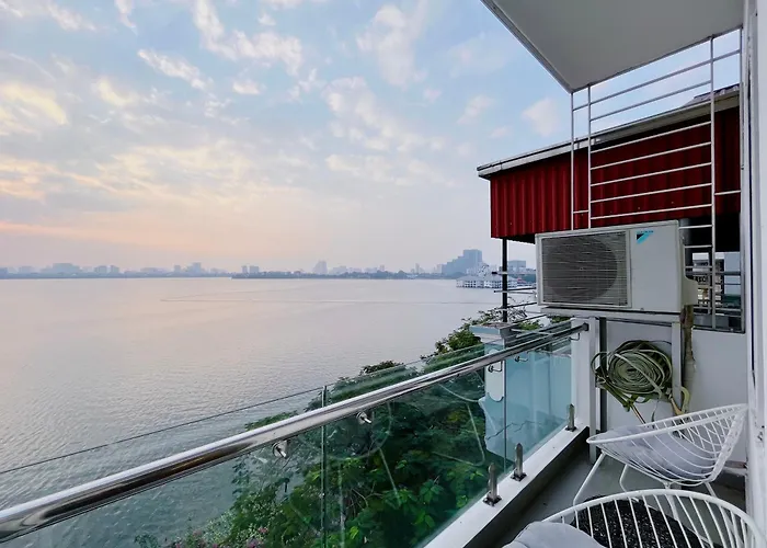 Hanoi Home 2 - Lake View Apartment