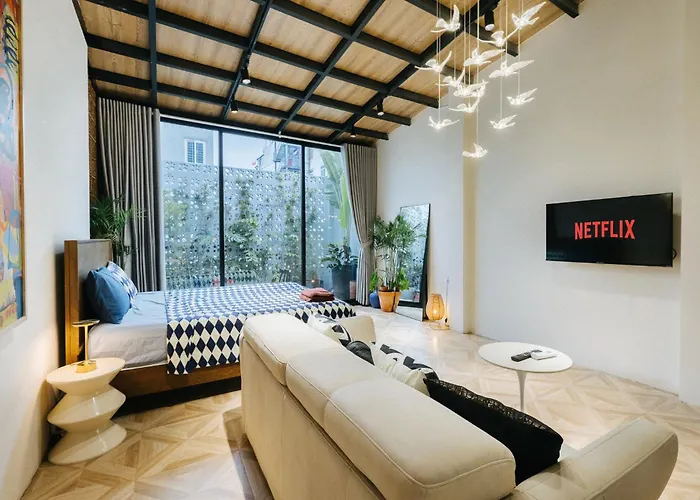 Thechanhsa Stylish Apartments Near Old Quarter