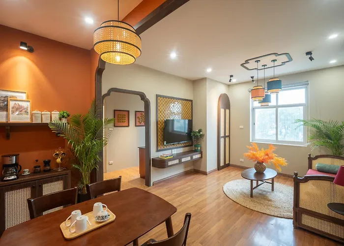 Spacious Hoan Kiem Apartment