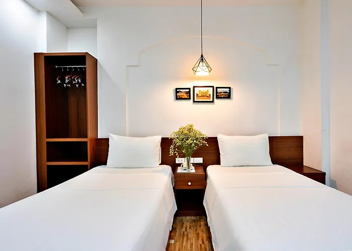 Hanz Ami Central Hotel