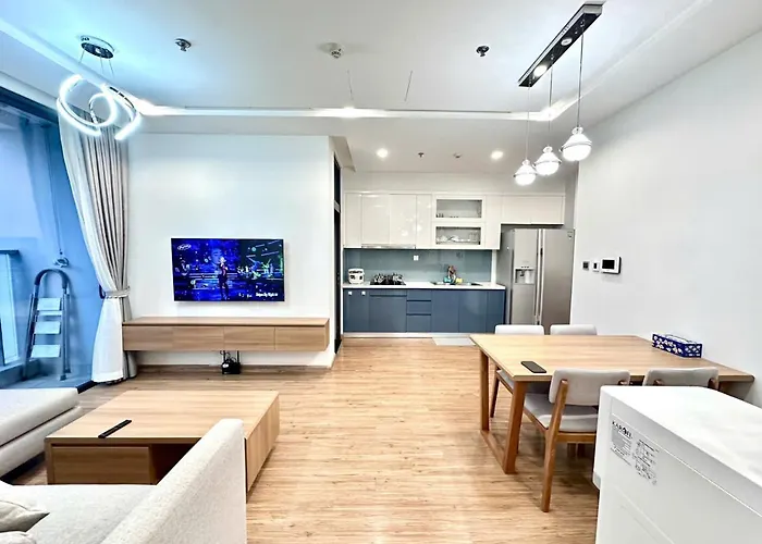 Luxury Apartment In Vinhomes Metropolis Hanoi