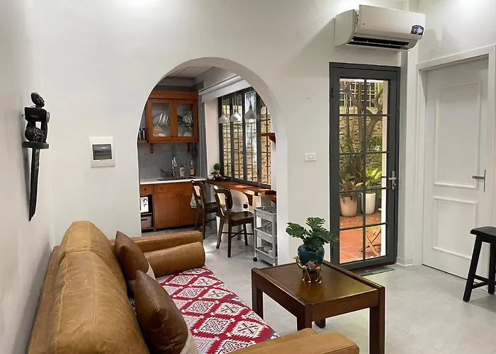 Peaceful House