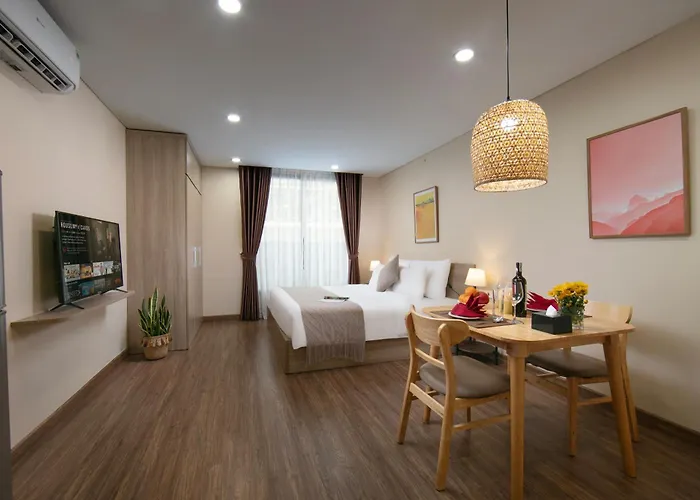 HB Serviced Apartment - Lạc Long Quân