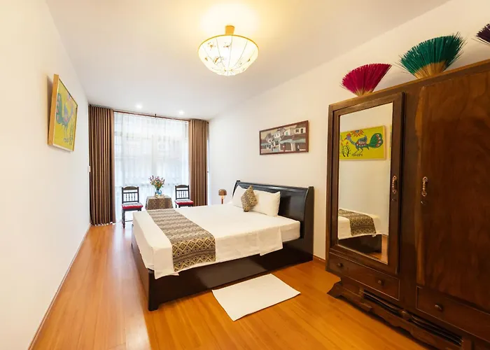 A Cozy 02-Bedroom Apt In The Old Quarter Of Hanoi!