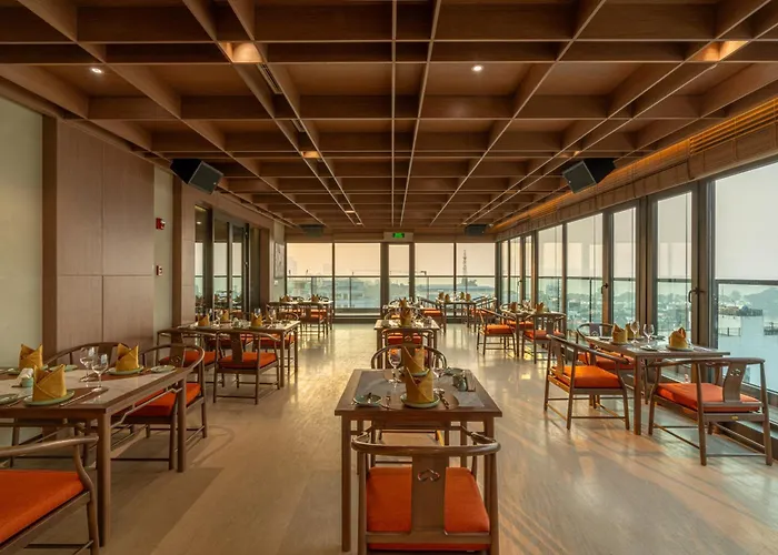 The Five Suites Lilas
