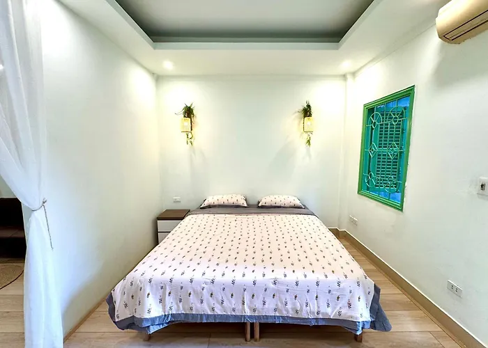 Shii Apartment