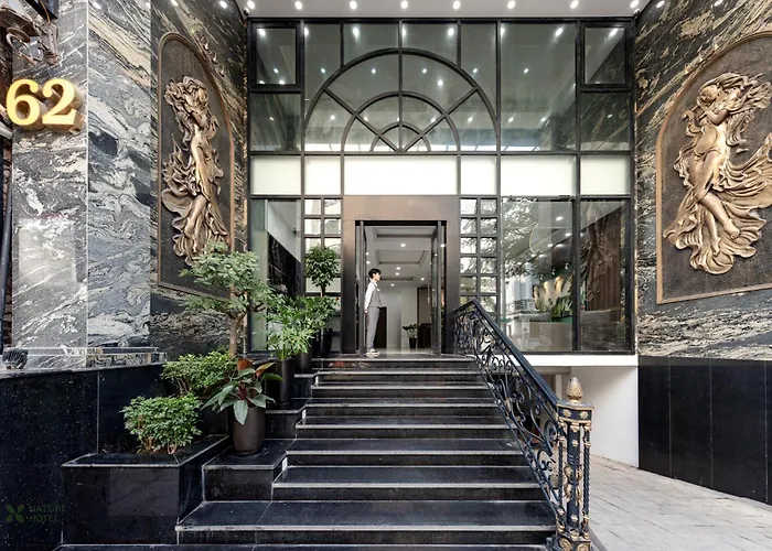 Nature Hanoi Hotel