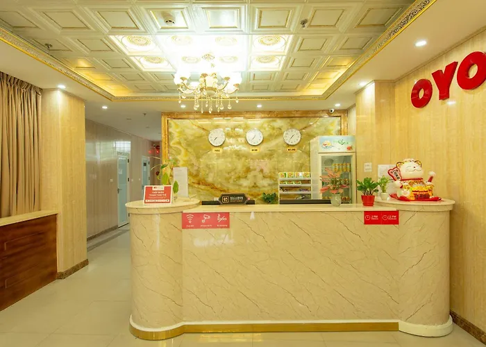 Capital O 417 Truong Son Hotel