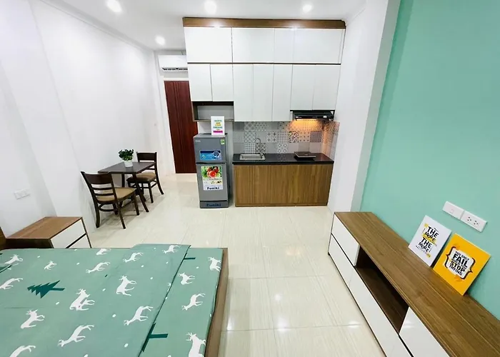 Parkside Retreat In Hanoi