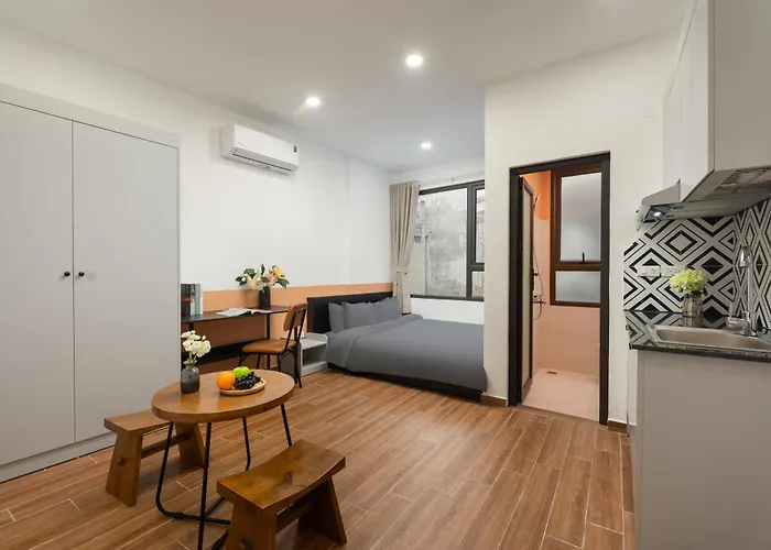 Fuji Hotel And Apartment Cau Giay
