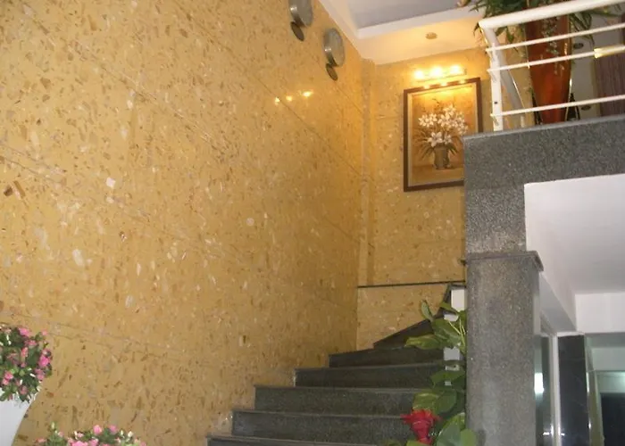 Mai Villa Hotel 3 Thai Ha