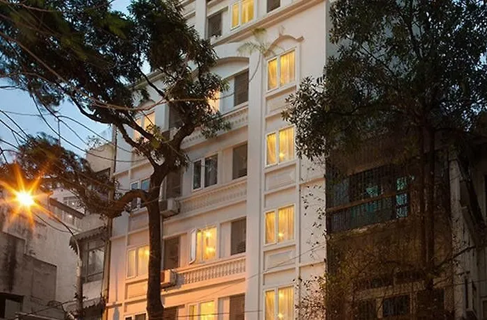 First Eden Hotel - Hang Bun