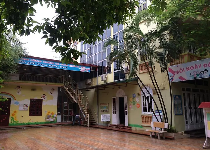 Hoa Sua Guest House
