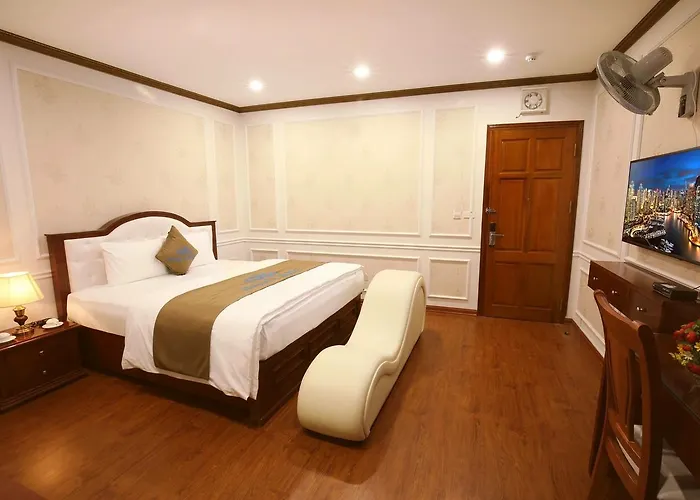 Hoang Tu Hotel