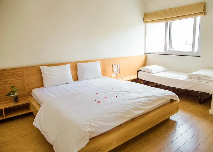 Khách sạn Phương Anh Hồ Tây Hà Nội