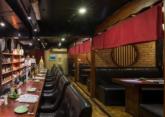Azumaya Hotel Hai Ba Trung 1