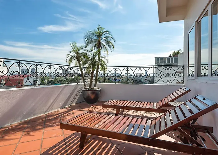 Hanoi E Central Luxury Hotel & Restaurant