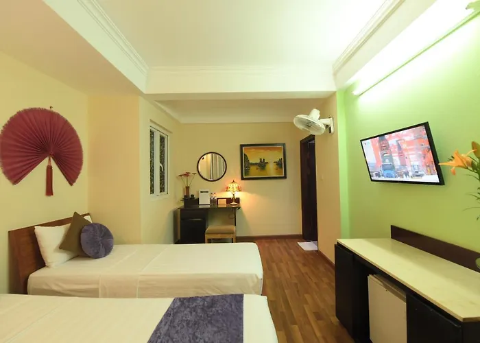 Madam Moon Guesthouse 2