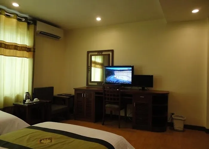 Prince Hanoi Hotel