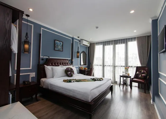 Hanoi Crystal Pearl Hotel