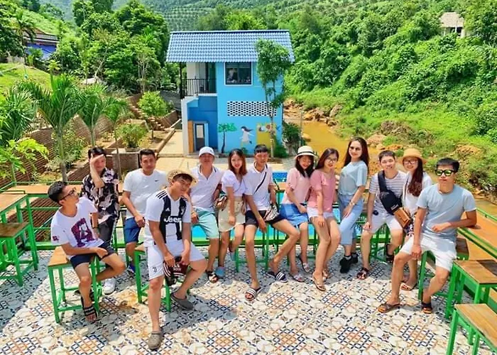 Madela Ba Vì - Nhà bên suối