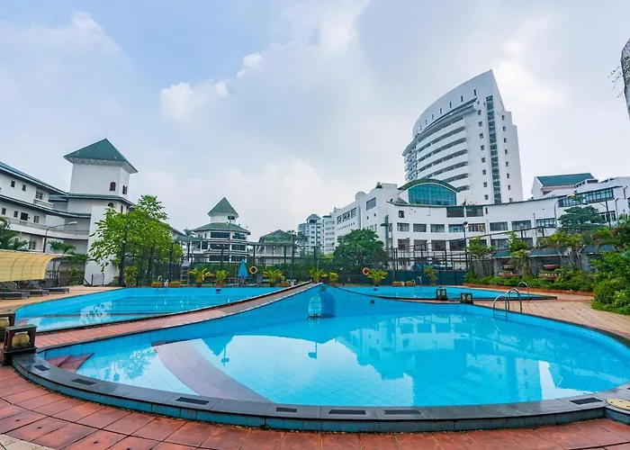 Coco Flower Village Serviced Apartment And Homestay