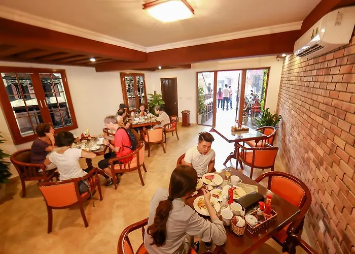 Tran Hotel