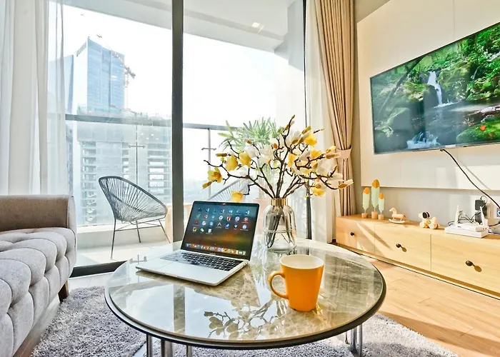Hi-Home Suites - Vinhomes Metropolis