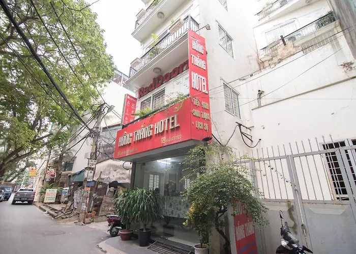 Reddoorz Near Vietnam France Hospital