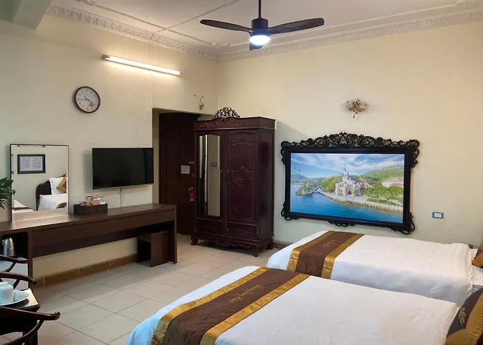 Thang Long Hotel